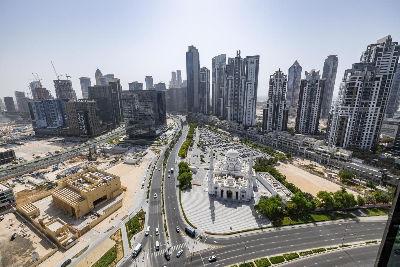 Apartment Spacious In Downtown I 8 Boulevard Walk Dubai